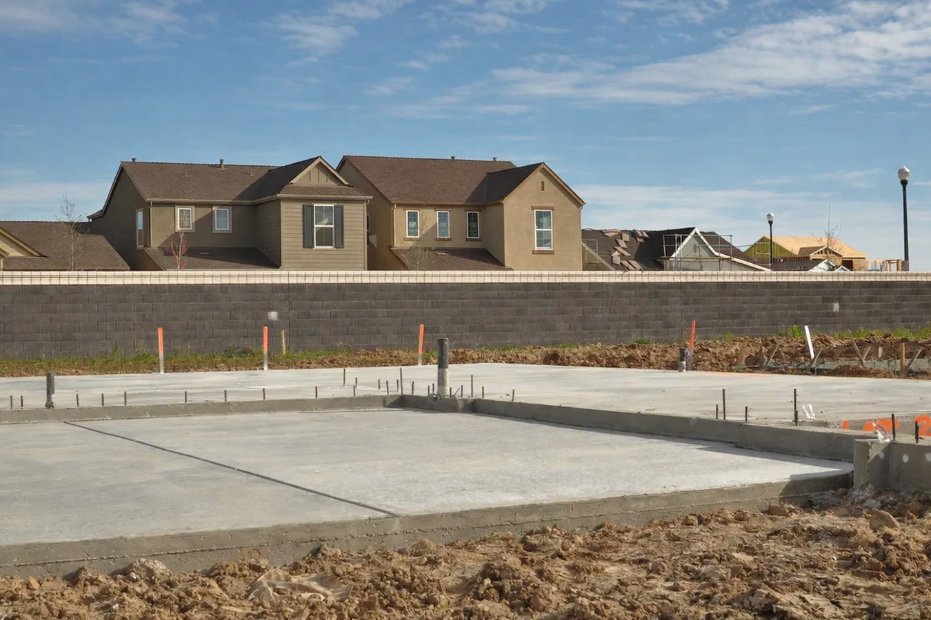 Slab foundation building